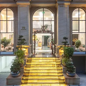 *** Hotel Lp & Vietnam
